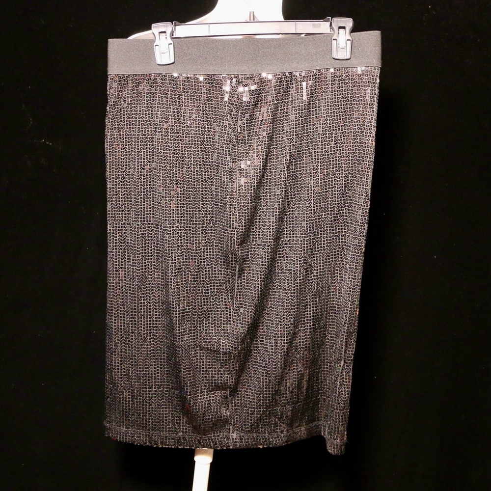 Karen Kane Black Sequin Pencil Skirt